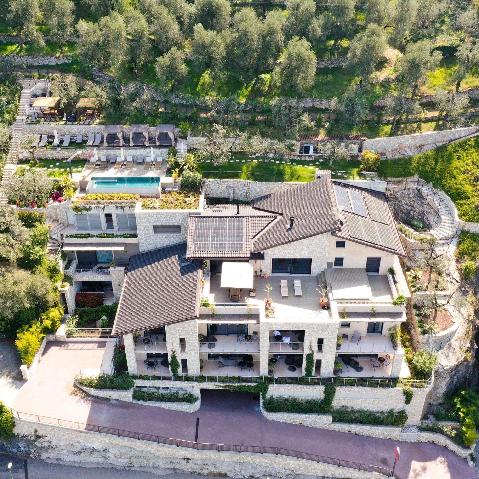 Sunset Residence Бренцоне-суль-Гарда Экстерьер фото